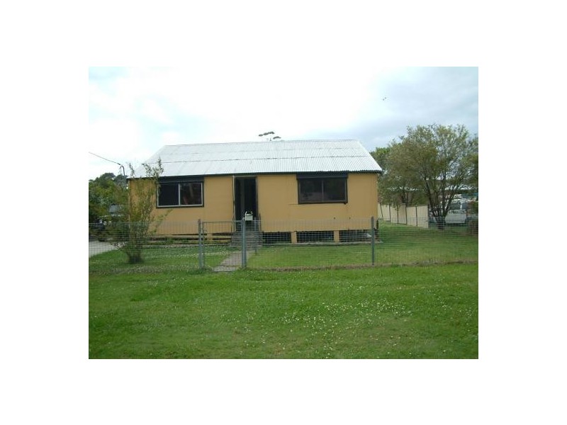 4  Glenreagh Street, Coffs Harbour NSW 2450
