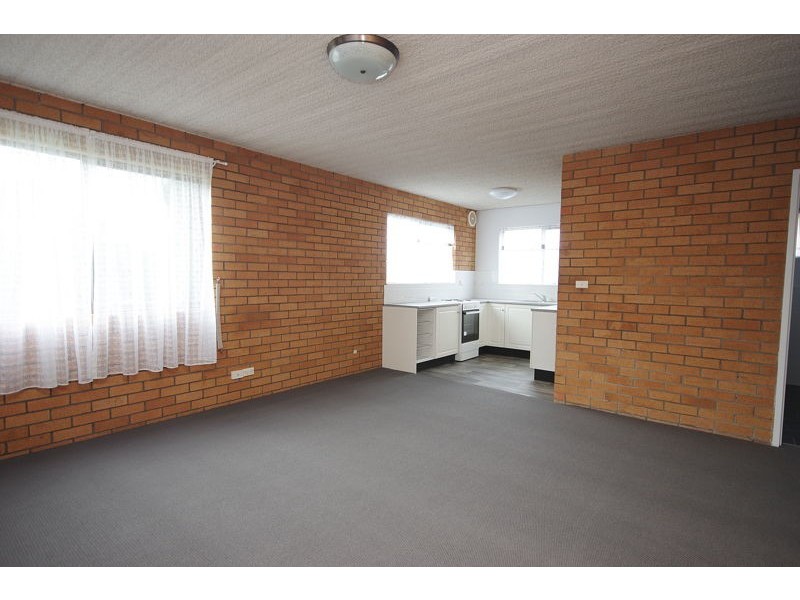 1/4 Wybalena Crescent, Toormina NSW 2452