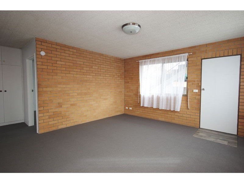 1/4 Wybalena Crescent, Toormina NSW 2452