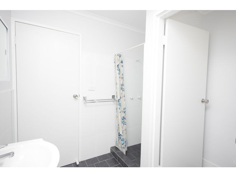 1/4 Wybalena Crescent, Toormina NSW 2452