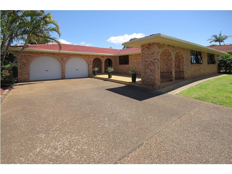 16 Pepperman Road, Boambee East NSW 2452