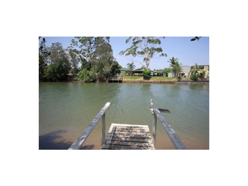 16 Island Place, Urunga NSW 2455