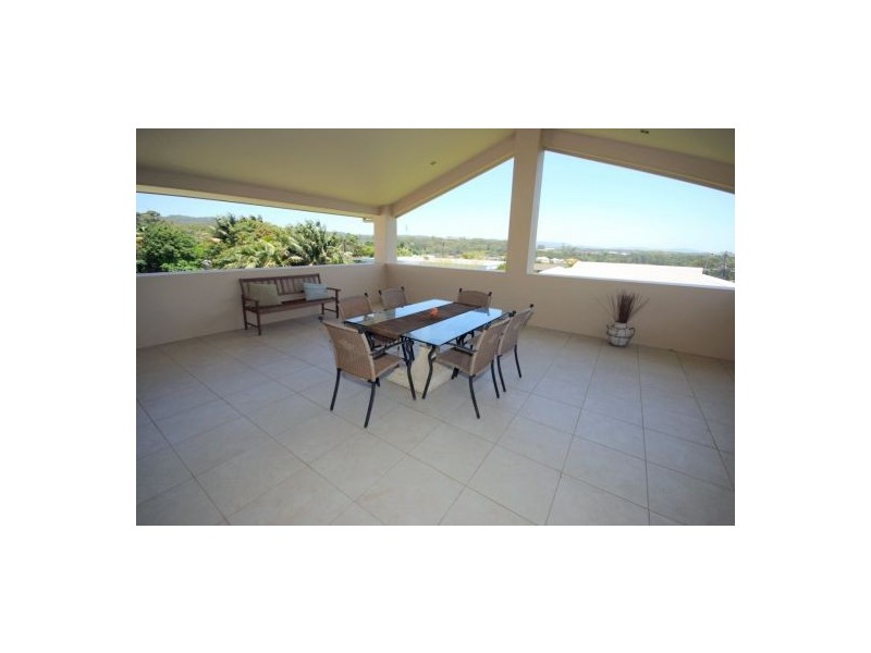 11 Headlands Road, Sapphire Beach NSW 2450