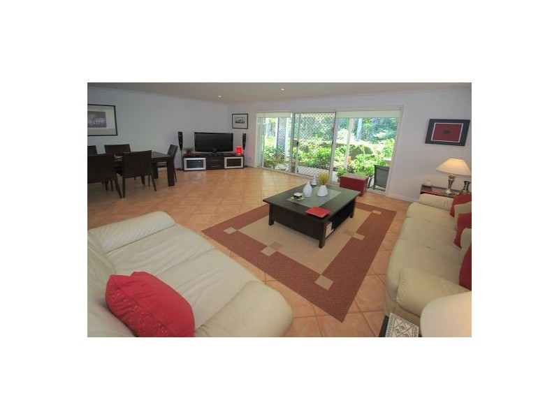 7 Beach Haven Court, Sapphire Beach NSW 2450