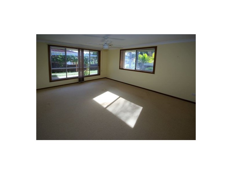 20 Pine Crescent, Sandy Beach NSW 2456