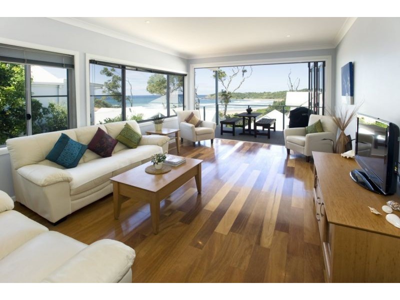 1/10 Diggers Headland Pl, Coffs Harbour NSW 2450