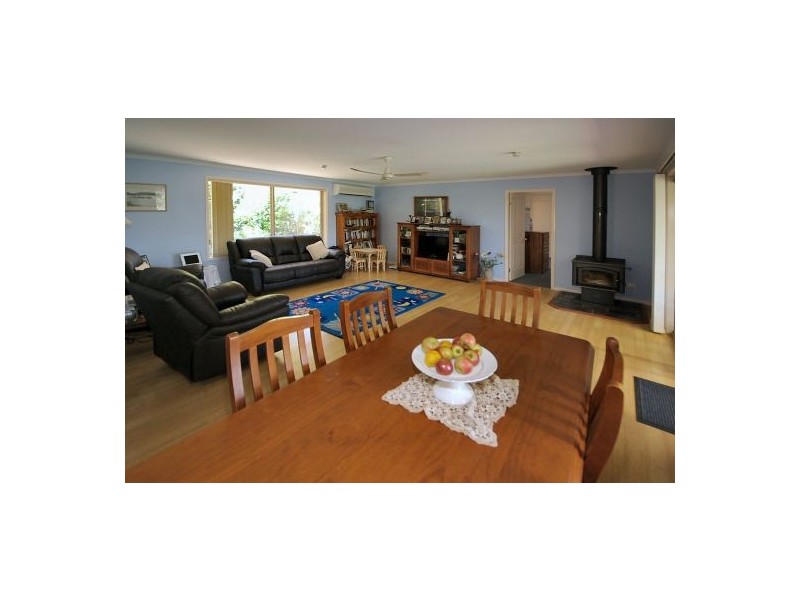 8 Seabreeze Place, Boambee East NSW 2452