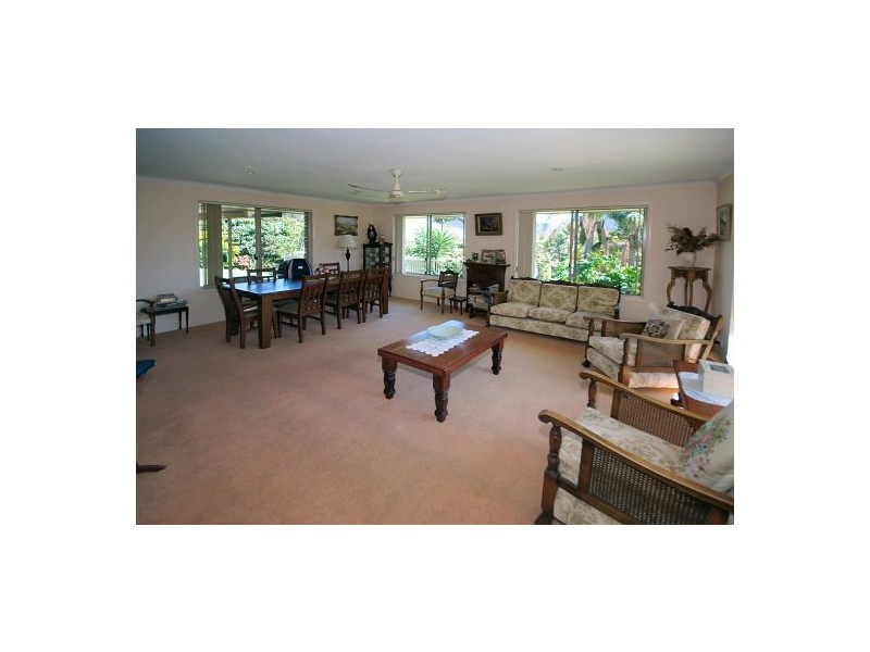 8 Seabreeze Place, Boambee East NSW 2452