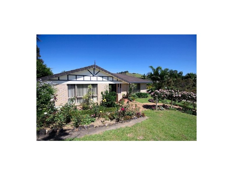 8 Seabreeze Place, Boambee East NSW 2452
