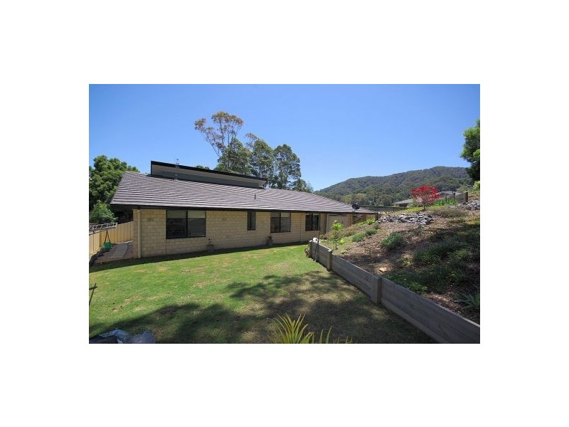 8 Agave Grove (Off Griffith Ave), Coffs Harbour NSW 2450