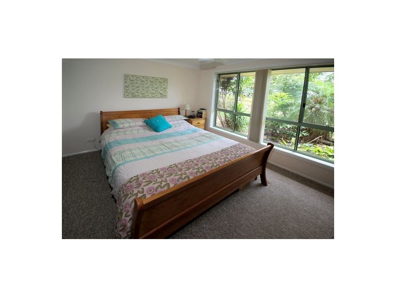 6 Soren Larsen Crescent, Boambee East NSW 2452