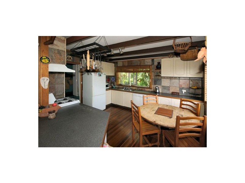 33 Bluff Road, Emerald Beach NSW 2456