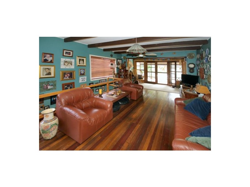 33 Bluff Road, Emerald Beach NSW 2456