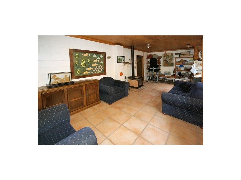 33 Bluff Road, Emerald Beach NSW 2456