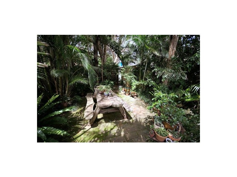 33 Bluff Road, Emerald Beach NSW 2456