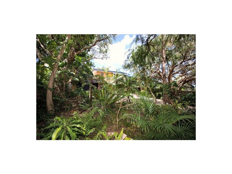 33 Bluff Road, Emerald Beach NSW 2456