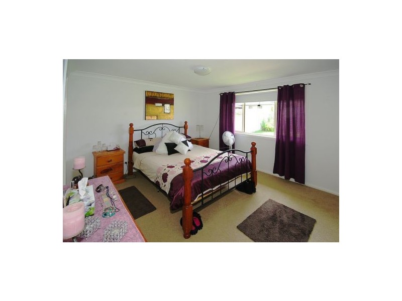 8 Carrall Close, Coffs Harbour NSW 2450