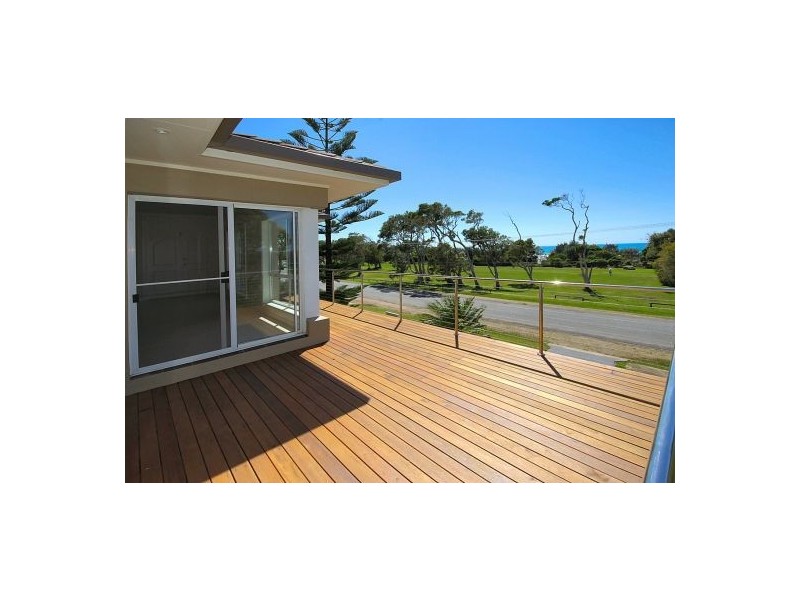 36 Sandys Beach Road, Sandy Beach NSW 2456