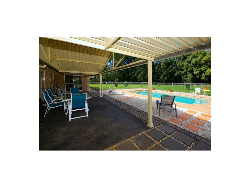 73 Braford Drive, Bonville NSW 2441