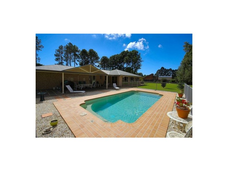 73 Braford Drive, Bonville NSW 2441