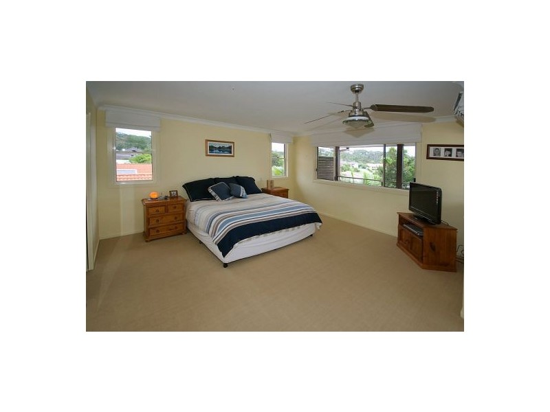 6 Serene Court, Sapphire Beach NSW 2450