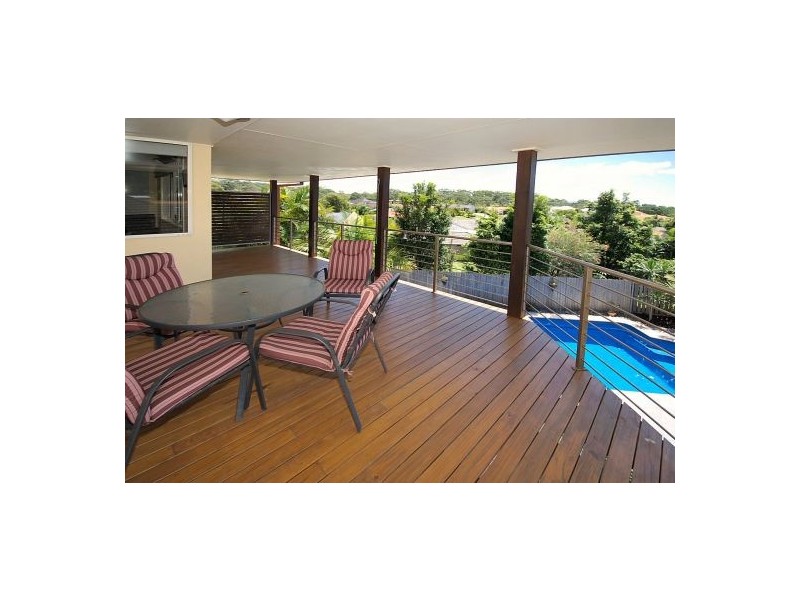 6 Serene Court, Sapphire Beach NSW 2450