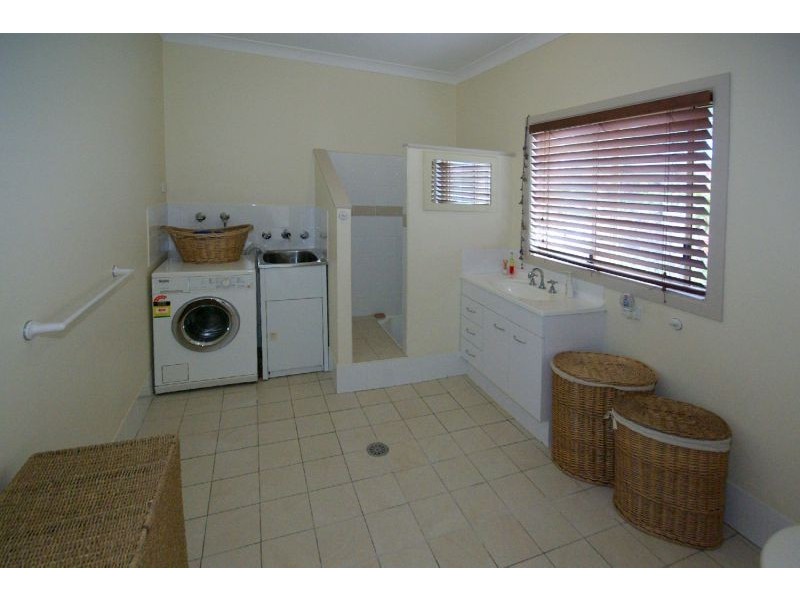 9 Jean St, Coffs Harbour NSW 2450