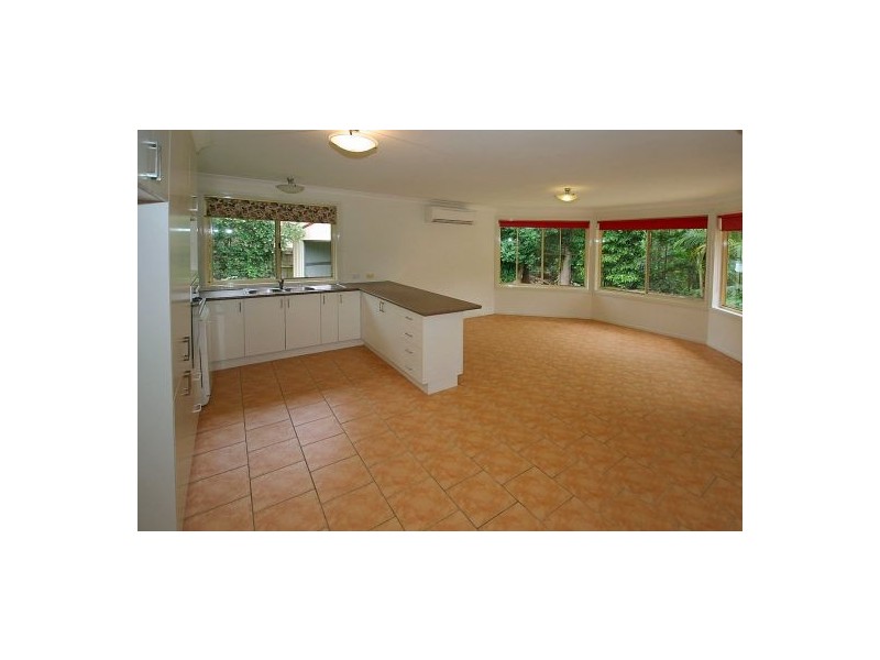 10 Moreton Bay Ave, Coffs Harbour NSW 2450