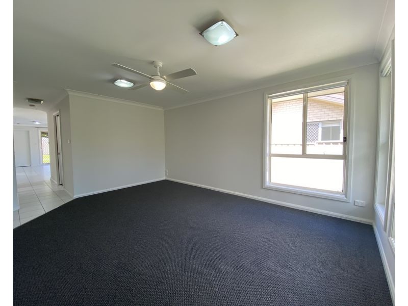 8 Carrall Close, Coffs Harbour NSW 2450