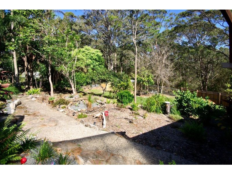 18 Campbell St, Safety Beach NSW 2456