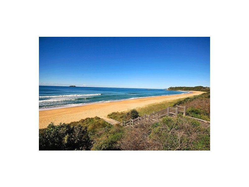 10 Paperbark Street, Sapphire Beach NSW 2450