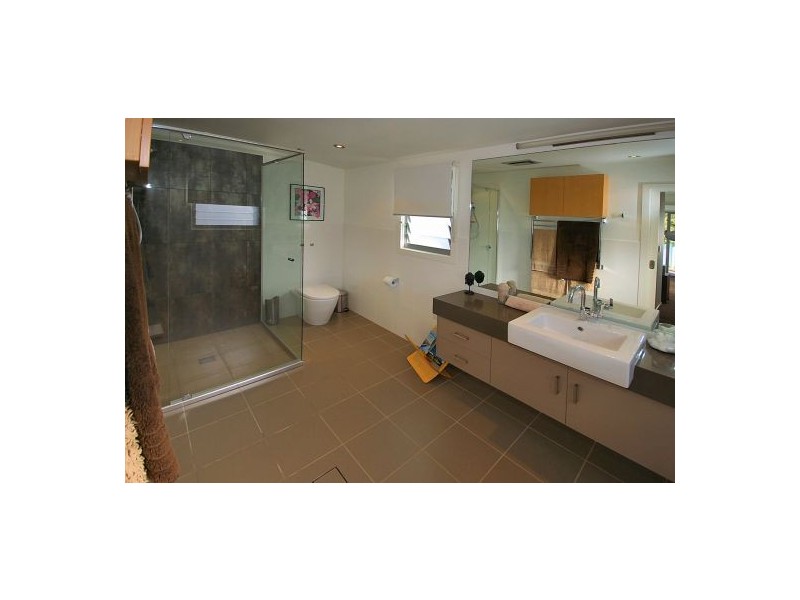 10 Paperbark Street, Sapphire Beach NSW 2450