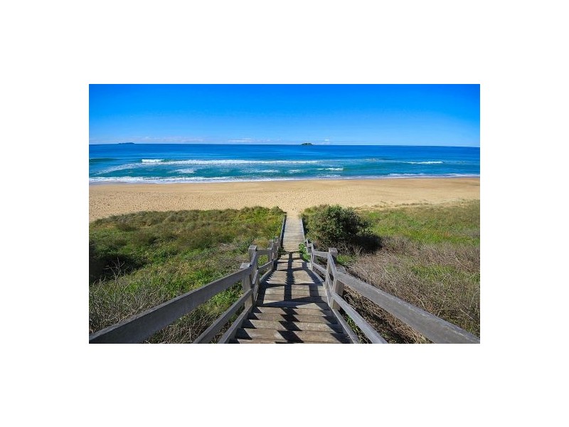 10 Paperbark Street, Sapphire Beach NSW 2450