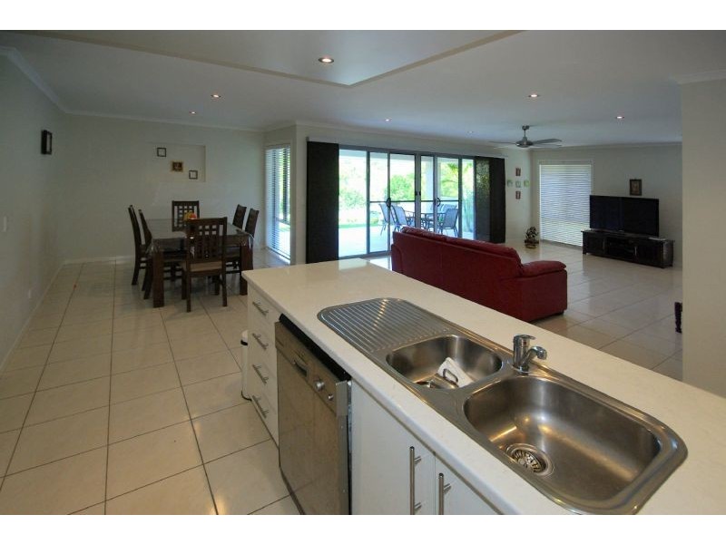 9 Ceanothus Cl, Coffs Harbour NSW 2450