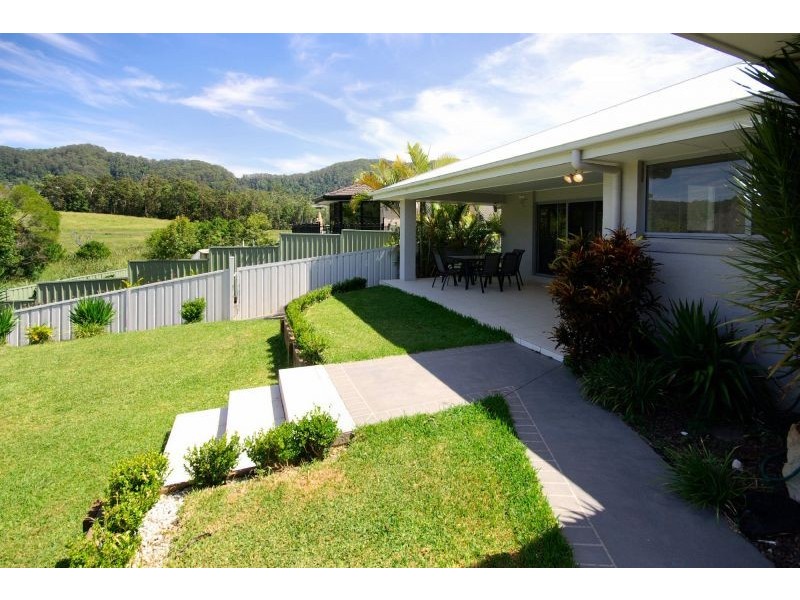 9 Ceanothus Cl, Coffs Harbour NSW 2450