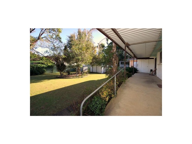24 Taloumbi Rd, Coffs Harbour NSW 2450