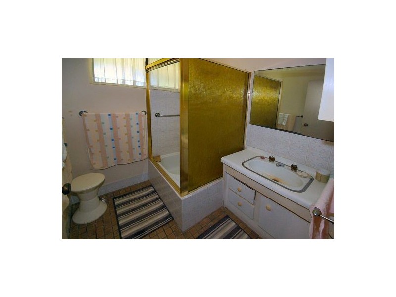 24 Taloumbi Rd, Coffs Harbour NSW 2450