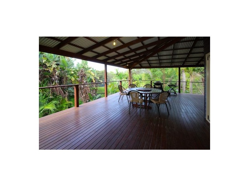 15 Bakker Drive, Bonville NSW 2441