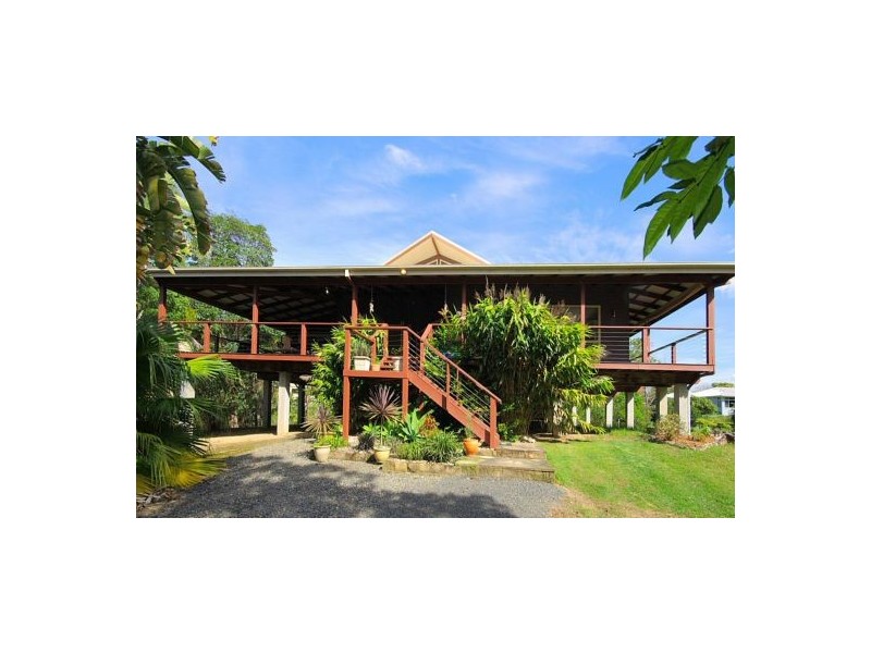 15 Bakker Drive, Bonville NSW 2441