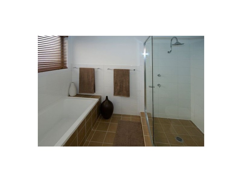 66 Vera Dr, Coffs Harbour NSW 2450