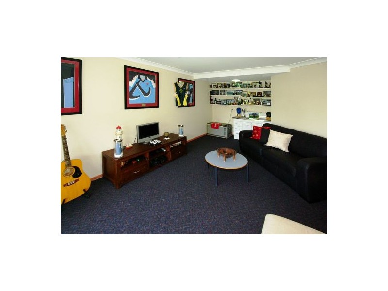 13 Meadowlands Cres, Coffs Harbour NSW 2450