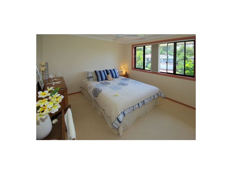 13 Meadowlands Cres, Coffs Harbour NSW 2450