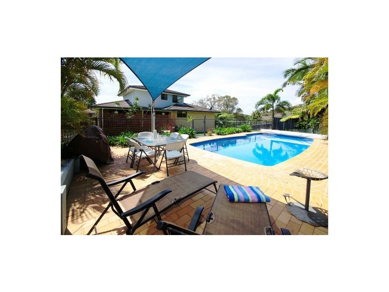 13 Meadowlands Cres, Coffs Harbour NSW 2450