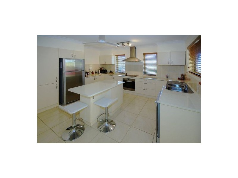 42 Kinchela Ave, Boambee East NSW 2452