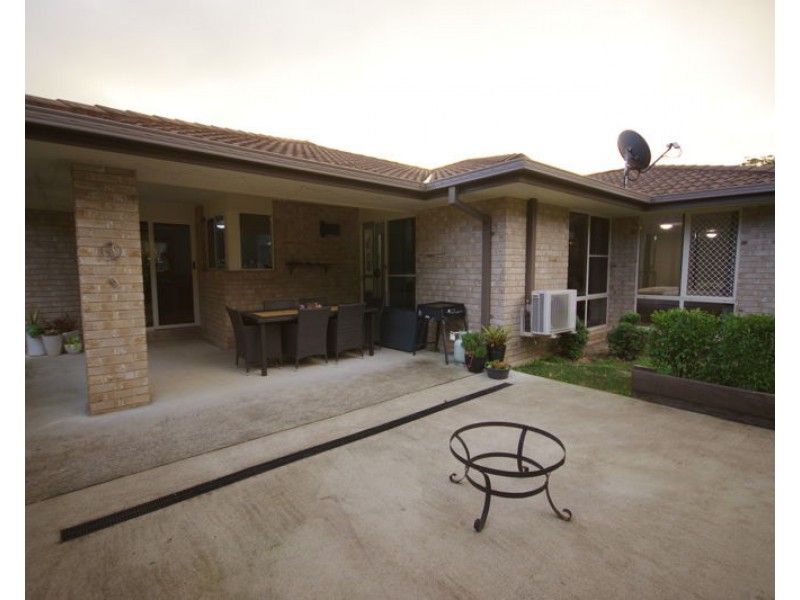 88 Pearce Drive, Coffs Harbour NSW 2450