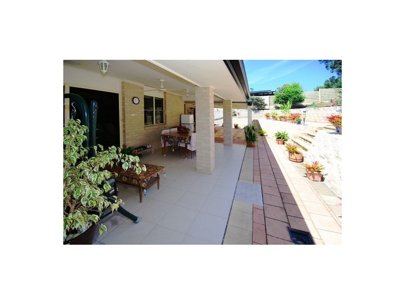 4 Hampshire Close (off Pearce Dr), Coffs Harbour NSW 2450