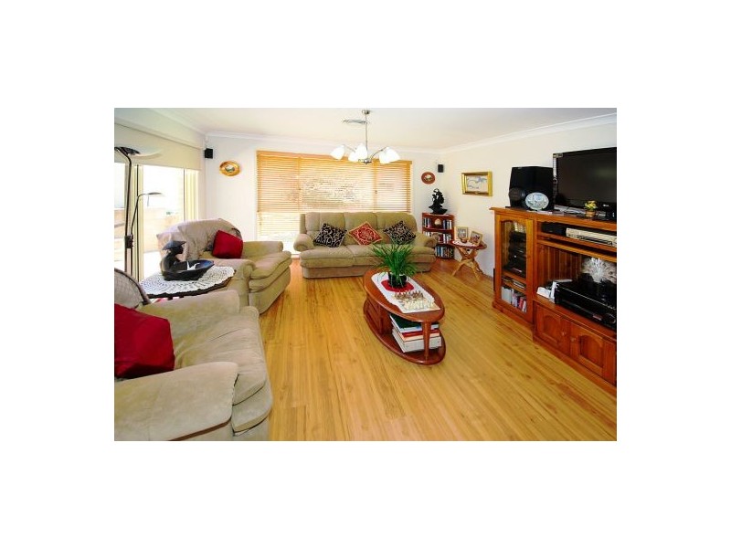 4 Hampshire Close (off Pearce Dr), Coffs Harbour NSW 2450