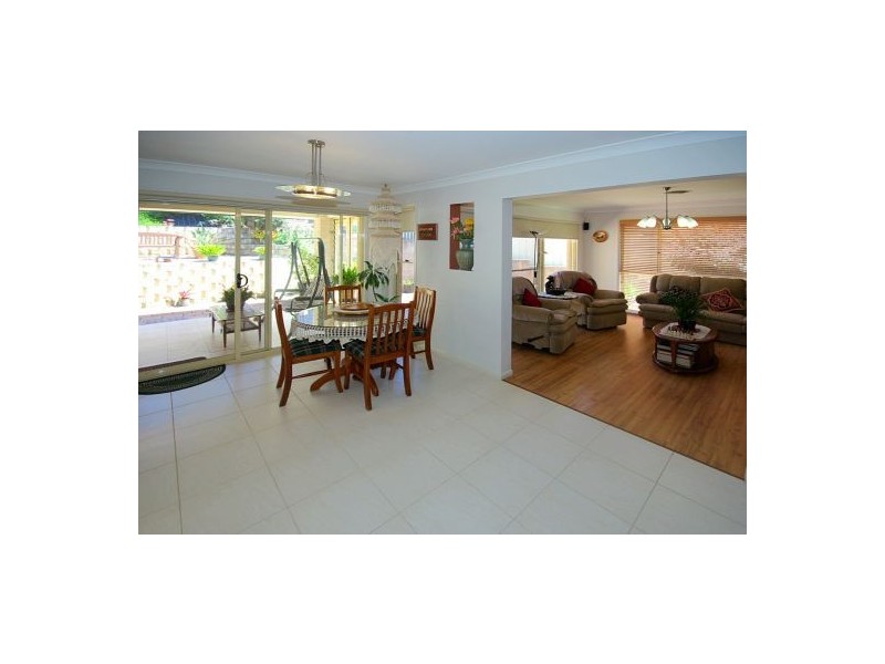 4 Hampshire Close (off Pearce Dr), Coffs Harbour NSW 2450
