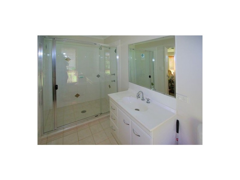 4 Hampshire Close (off Pearce Dr), Coffs Harbour NSW 2450