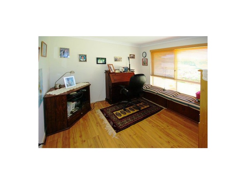 4 Hampshire Close (off Pearce Dr), Coffs Harbour NSW 2450